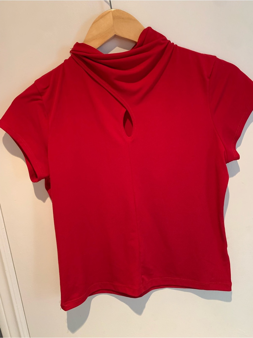 Reitmans Red Short-Sleeve Mock Neck Top with Keyhole Detail